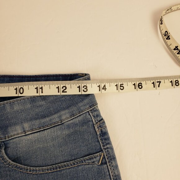 NYDJ 2P Lift Tuck Crochet Hem All Over Stretch Womens Doilie Ankle Jeans Pants - Picture 13 of 16